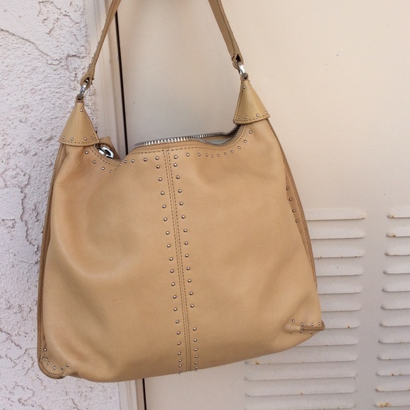 ❌SOLD ❌ Michael Kors Tan Studded Shoulder Bag - Picture 5 of 8